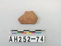 藏品(紅色細砂繩紋陶片)的圖片